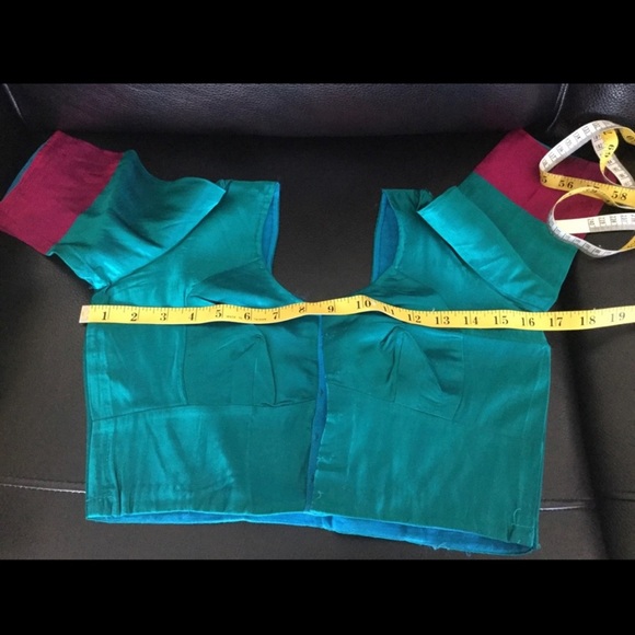 Beautiful Banasari Silk Sari (Saree) - Picture 6 of 8